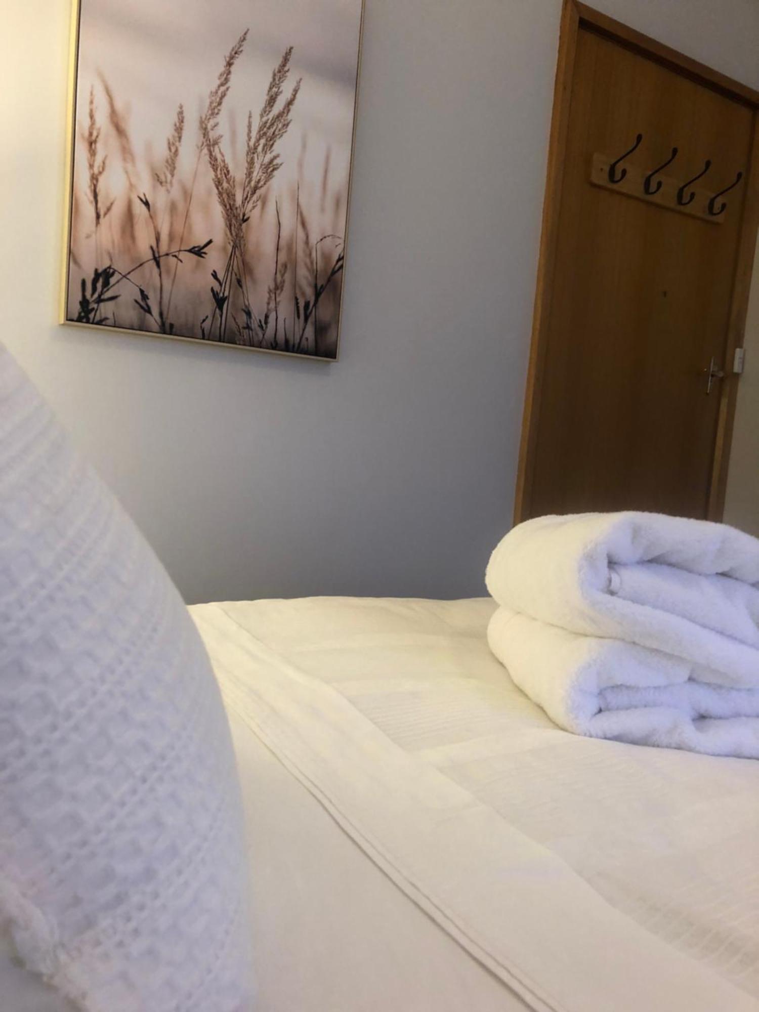 Lovely Budget Vegan Homestay Launceston Ngoại thất bức ảnh